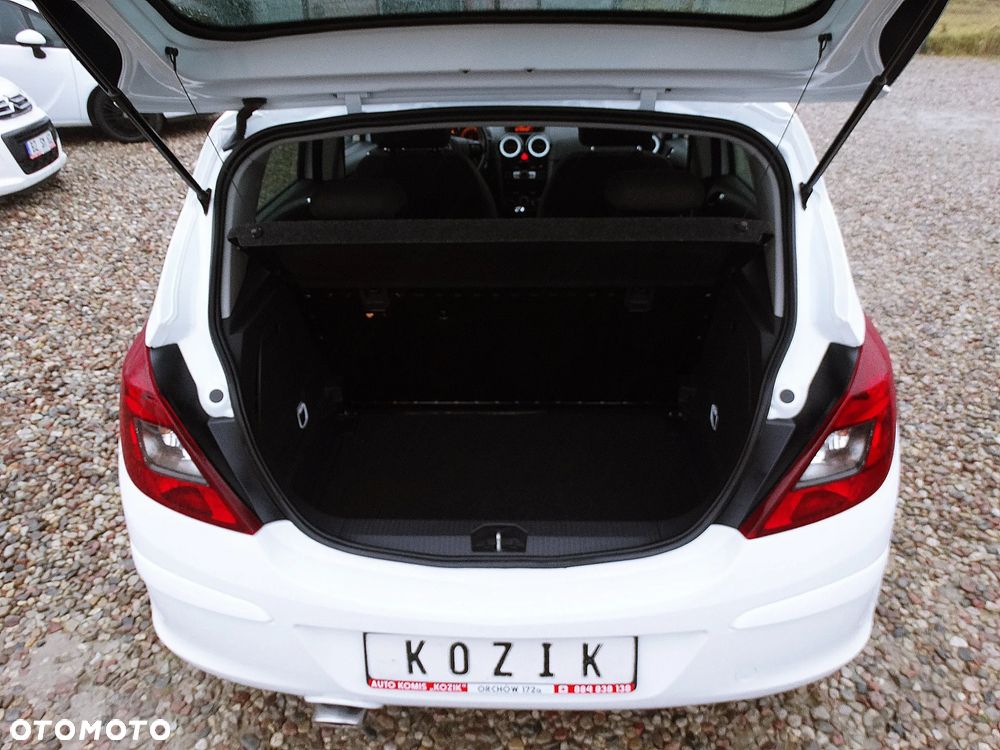 Opel Corsa 1.4 16V Color Edition - 31