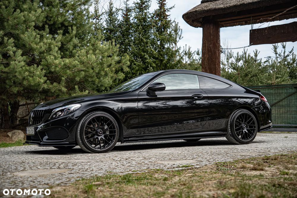 Mercedes-Benz Klasa C 200 4-Matic 9G-Tronic - 17