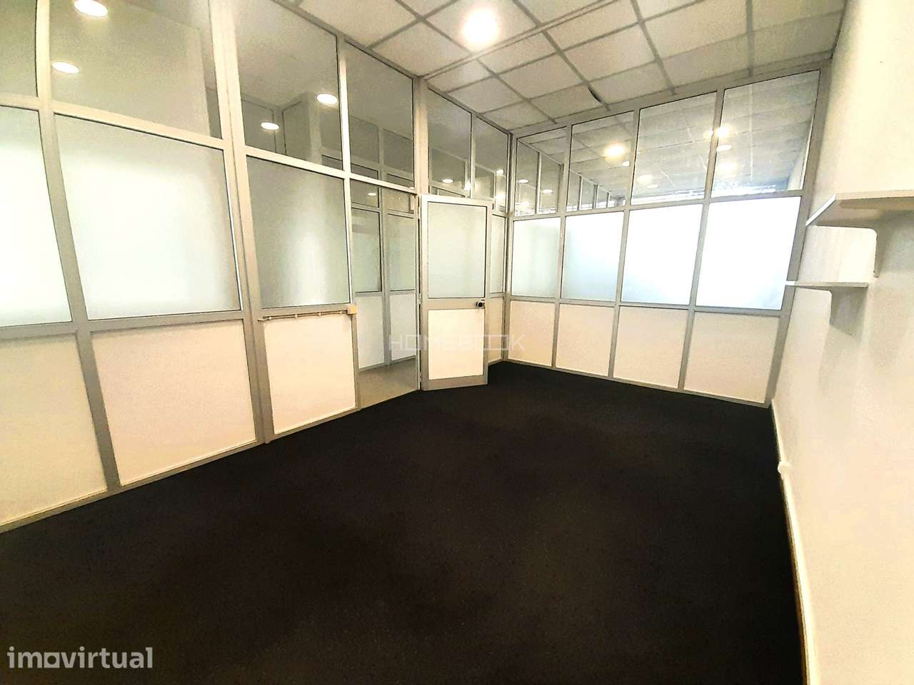 Arrendamento  de 5 escritórios no centro de Mafra - Grande imagem: 4/14