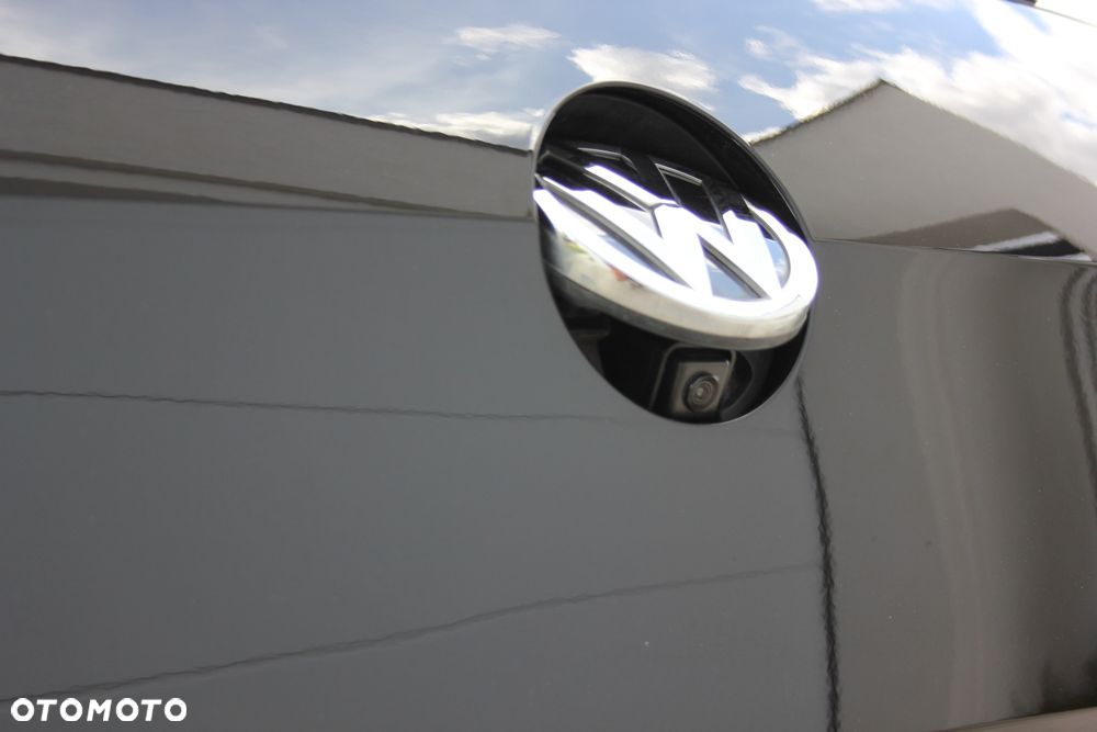 Volkswagen Golf - 12