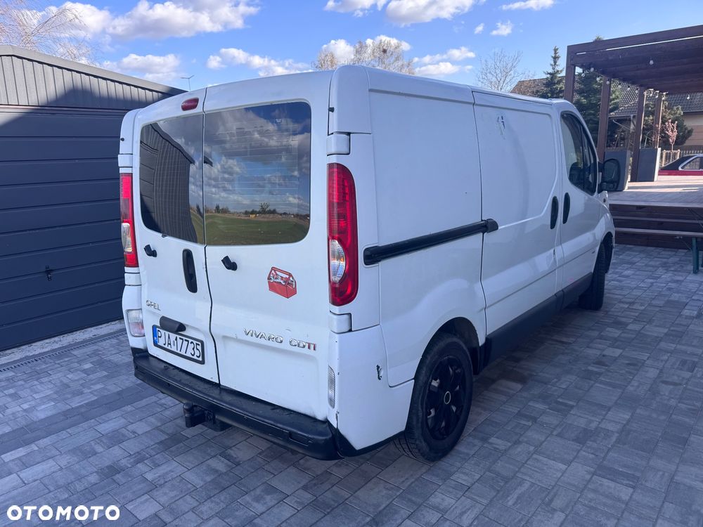 Opel Vivaro - 3