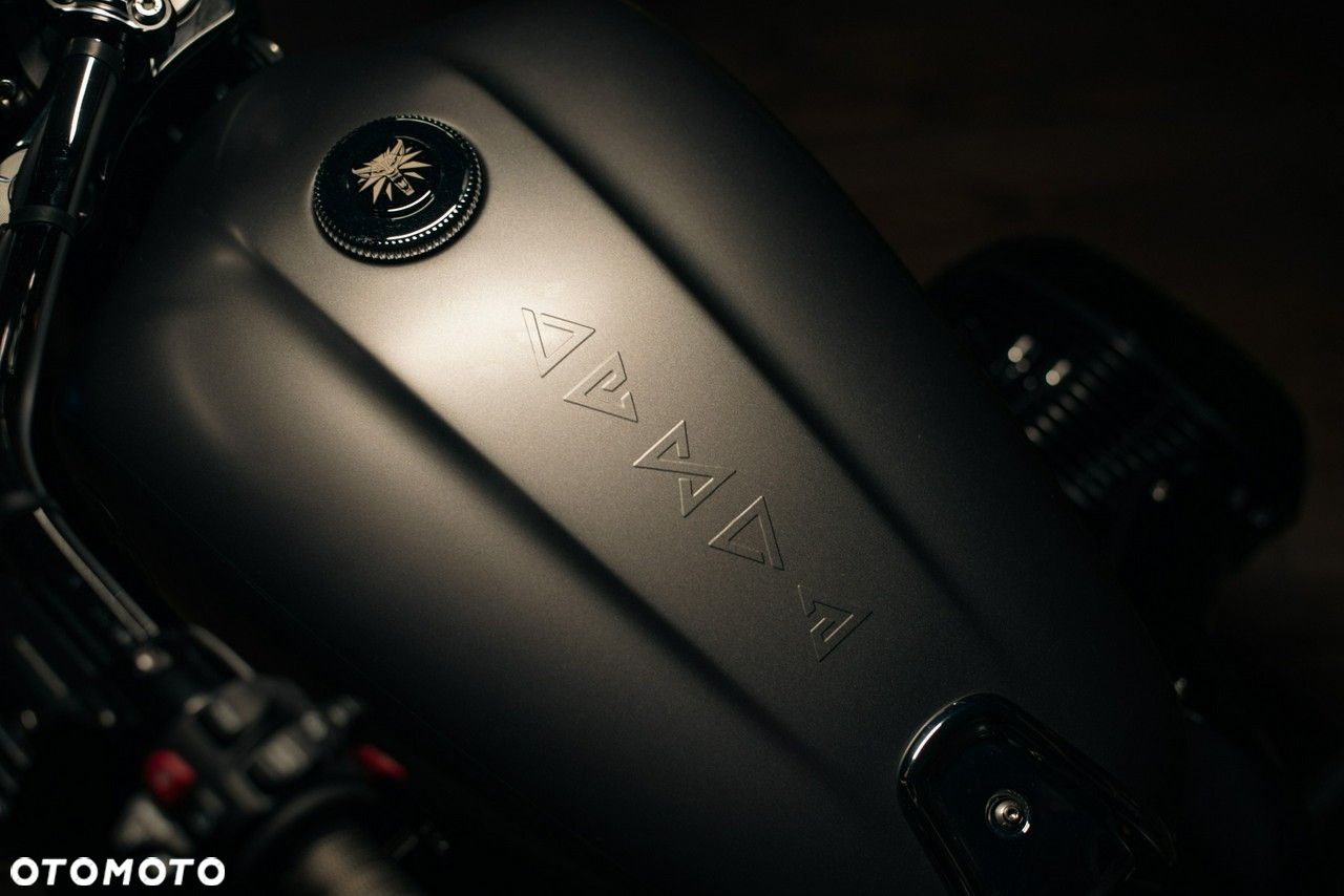 BMW R - 7