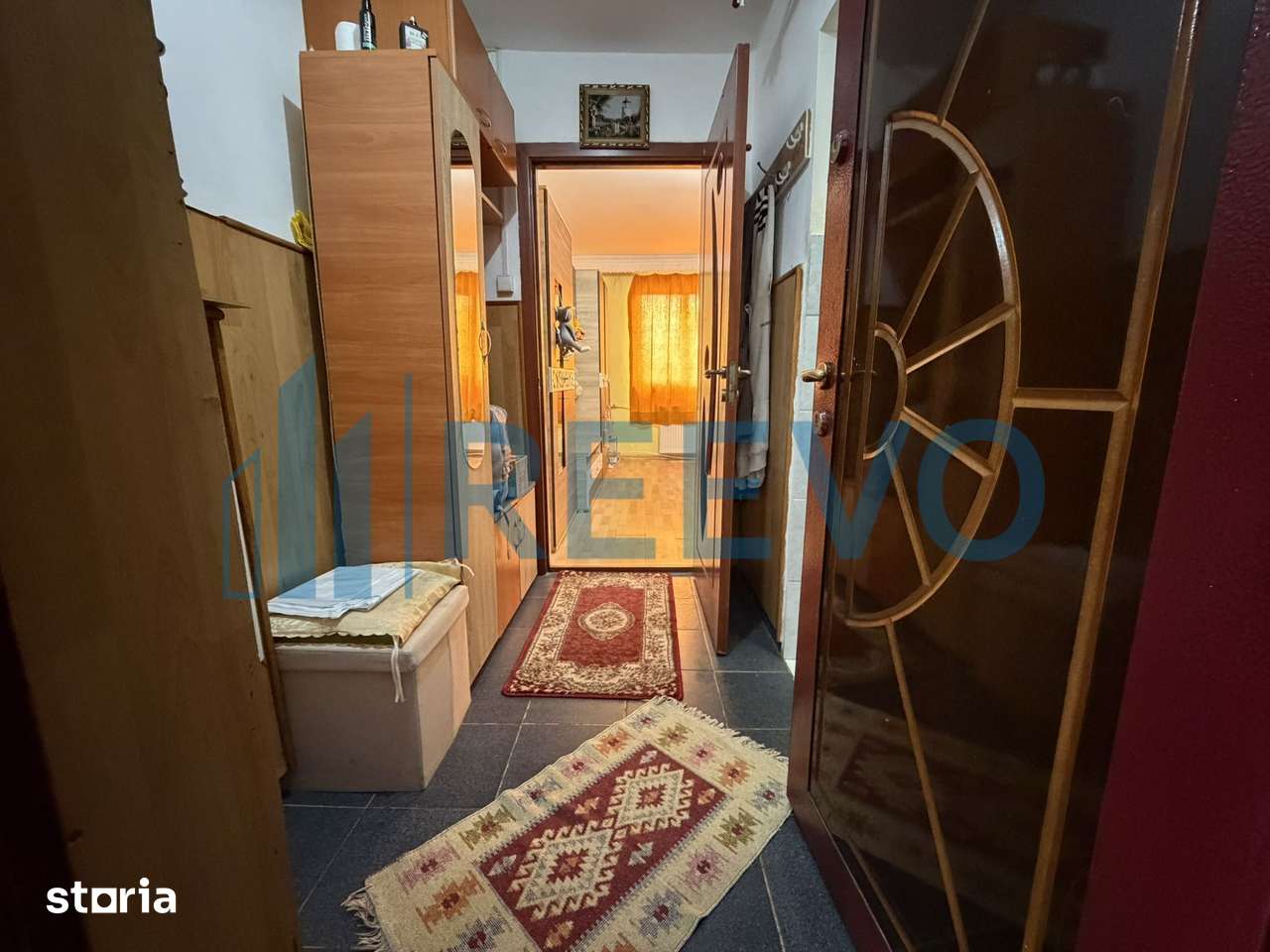 O garsonieră de 22 mp, situată la etajul 4, aflat pe strada Letea — fotografia 1