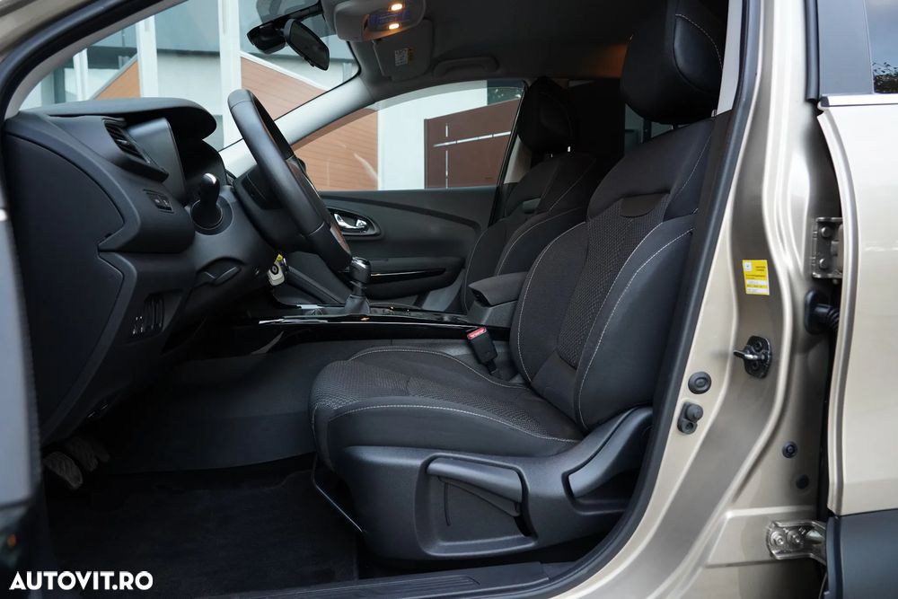 Renault Kadjar Energy TCe 130 Experience - 12