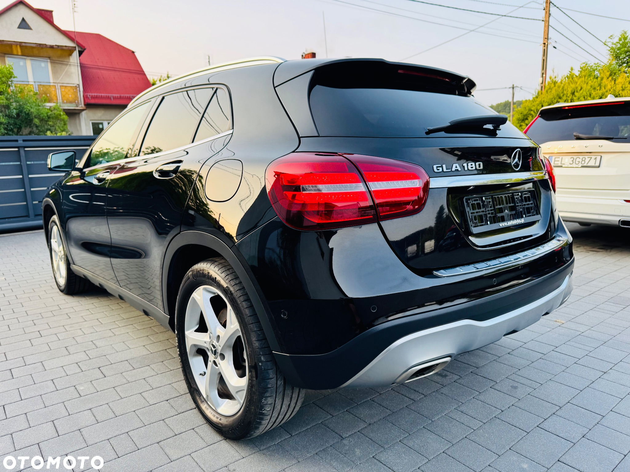 Mercedes-Benz GLA 180 7G-DCT UrbanStyle Edition - 13
