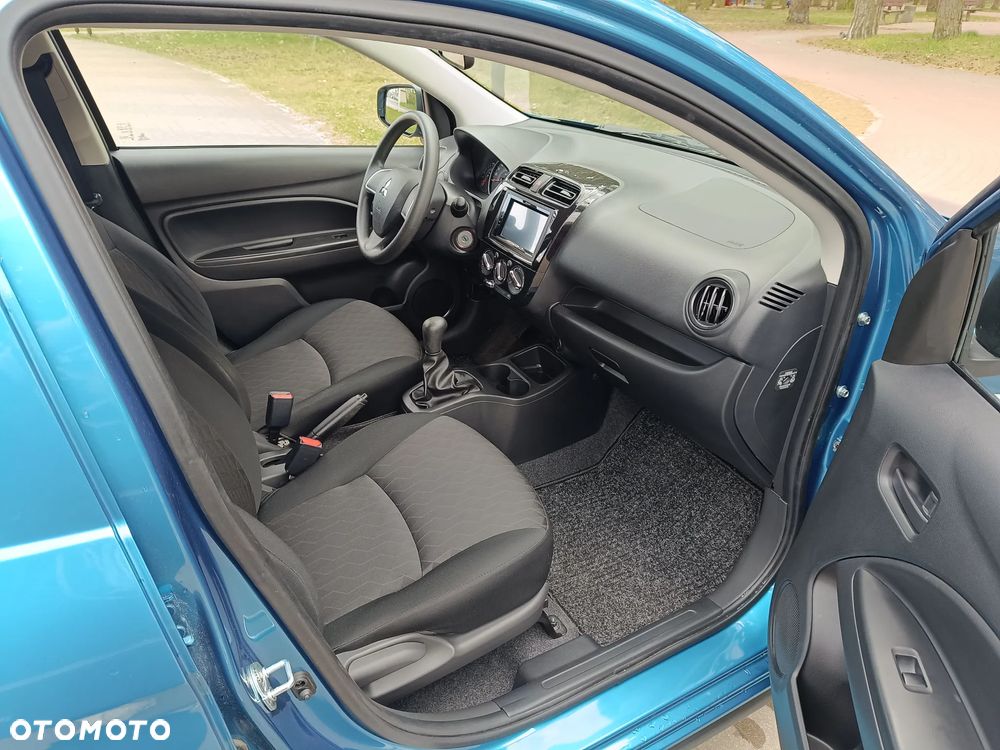 Mitsubishi Space Star - 12