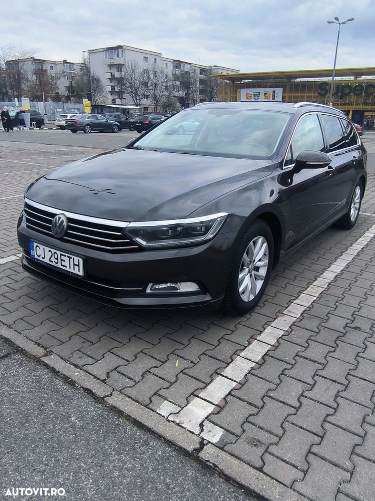 Volkswagen Passat 2.0 TDI DSG Comfortline - 7