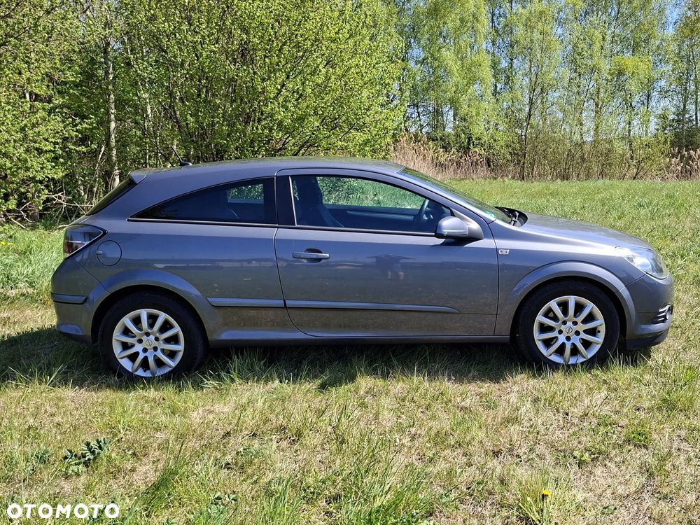 Opel Astra 1.6 Easytronic Cosmo - 3
