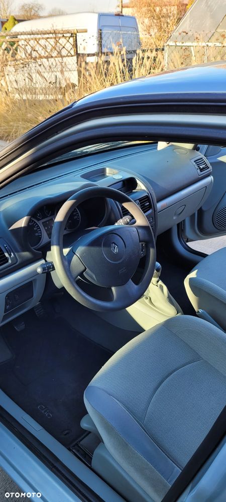 Renault Clio - 5