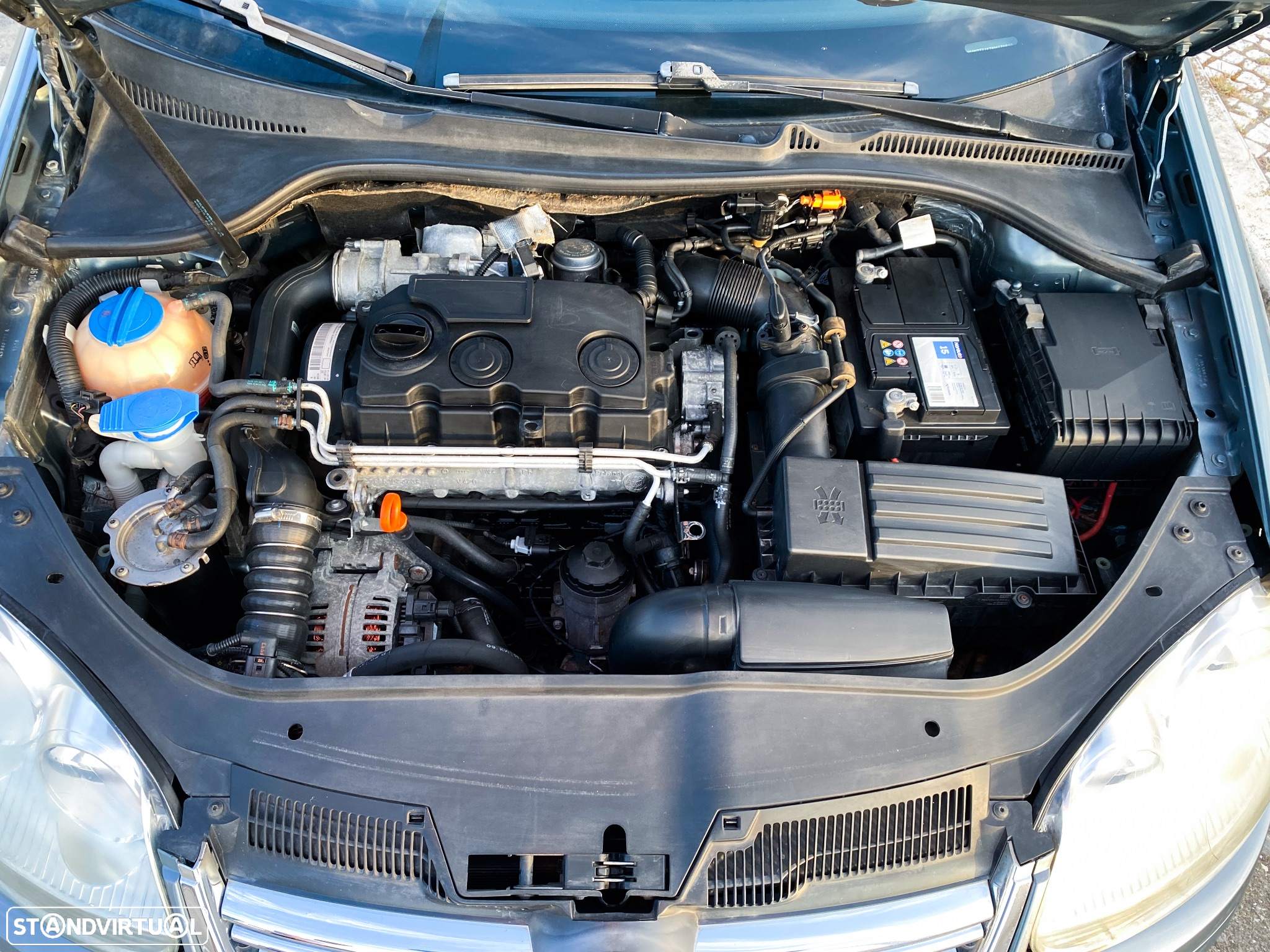 VW Jetta 1.9 TDi BlueM. Confortline - 13