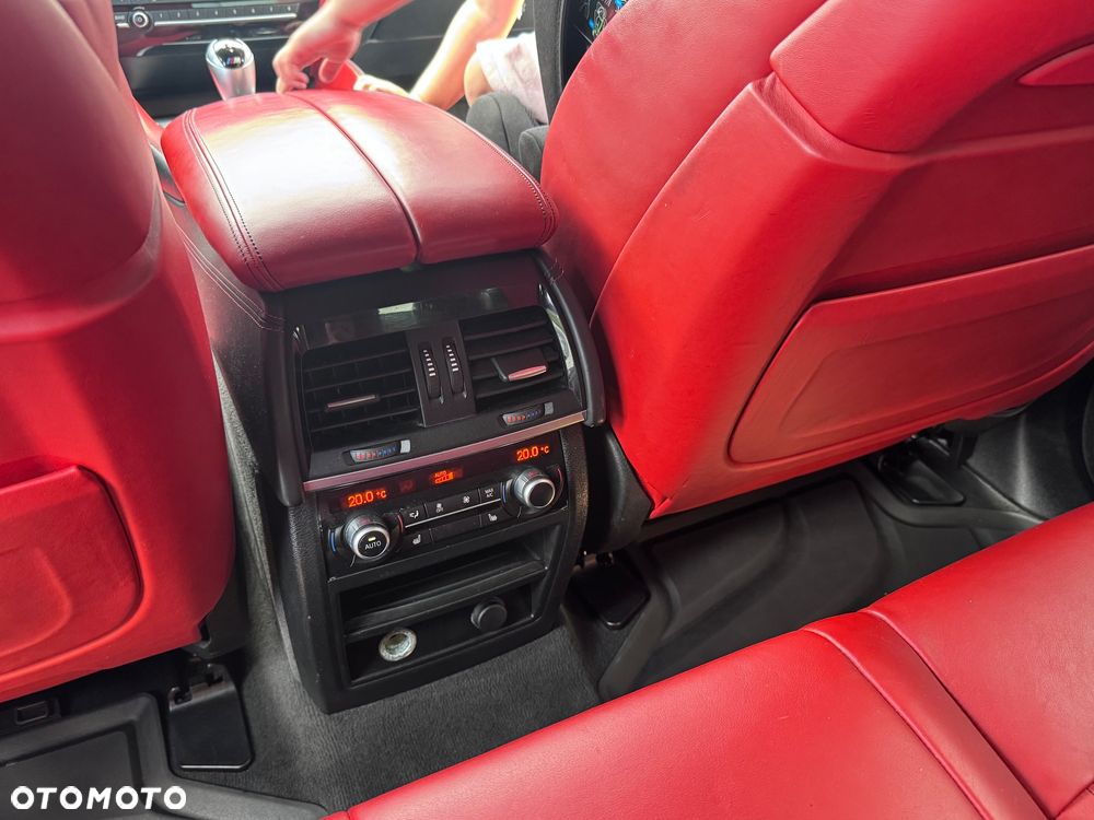 BMW X6 - 9