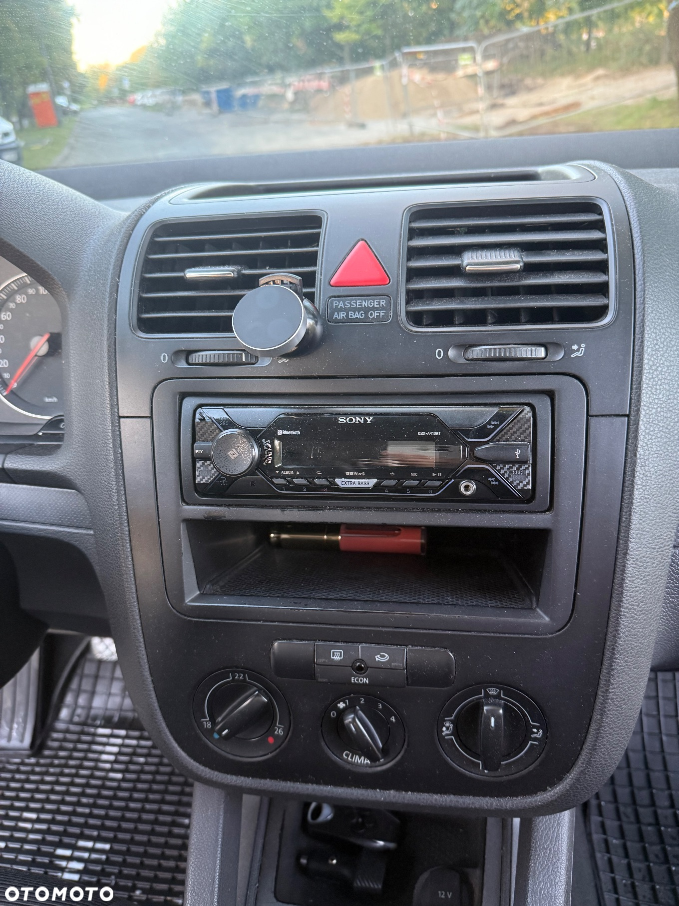 Volkswagen Golf V 1.6 Comfortline - 22