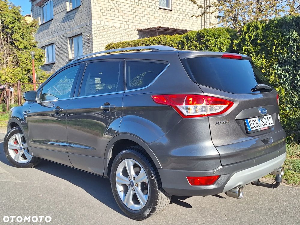 Ford Kuga 2.0 TDCi 4x4 Business Edition - 4