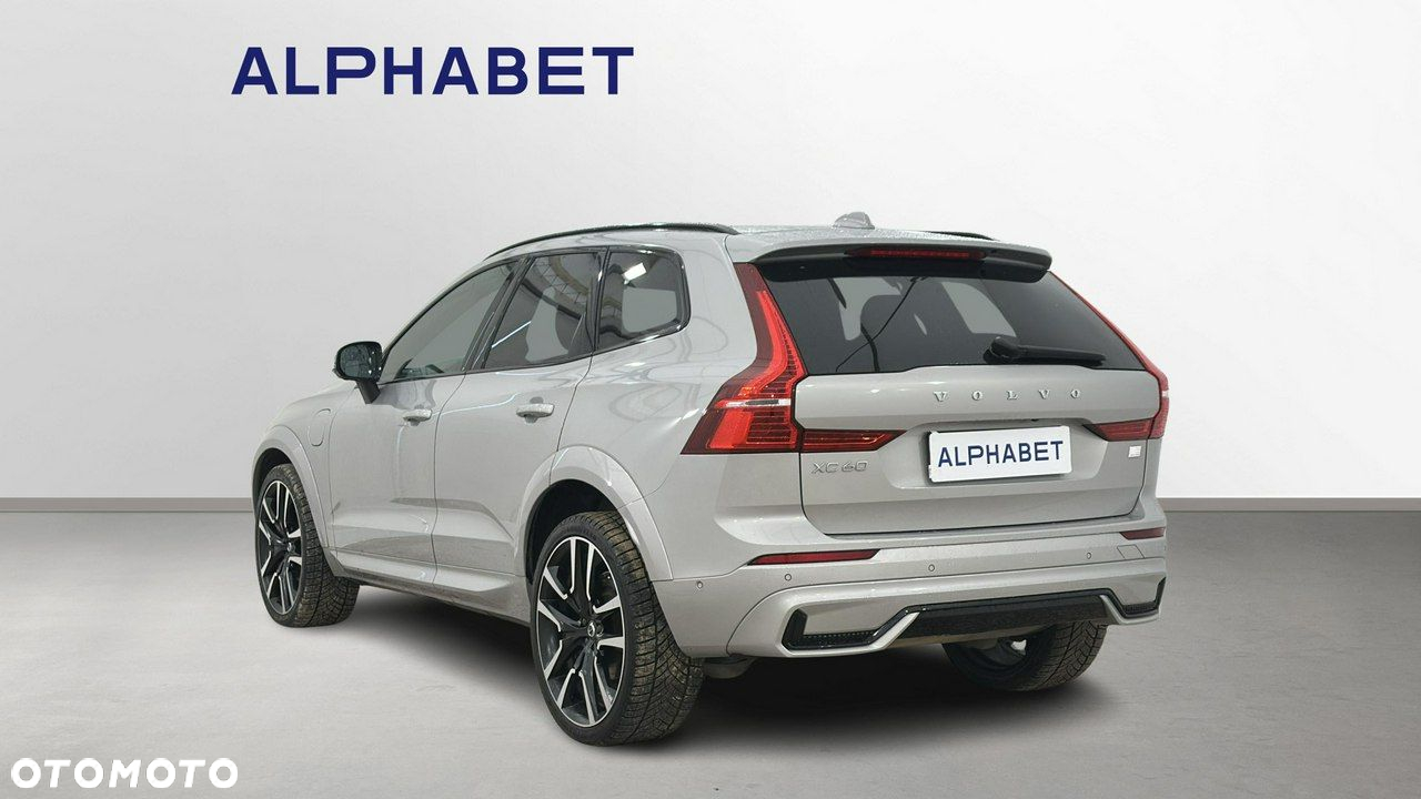 Volvo XC 60 - 4