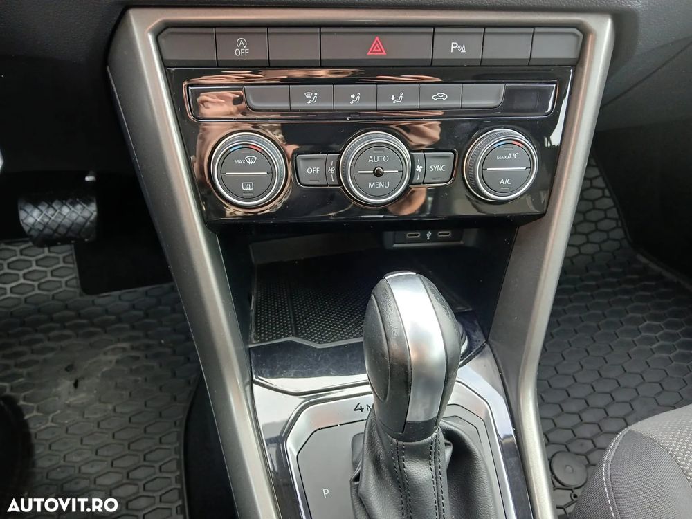 Volkswagen T-ROC 2.0 TDI 4Mot DSG Style - 8