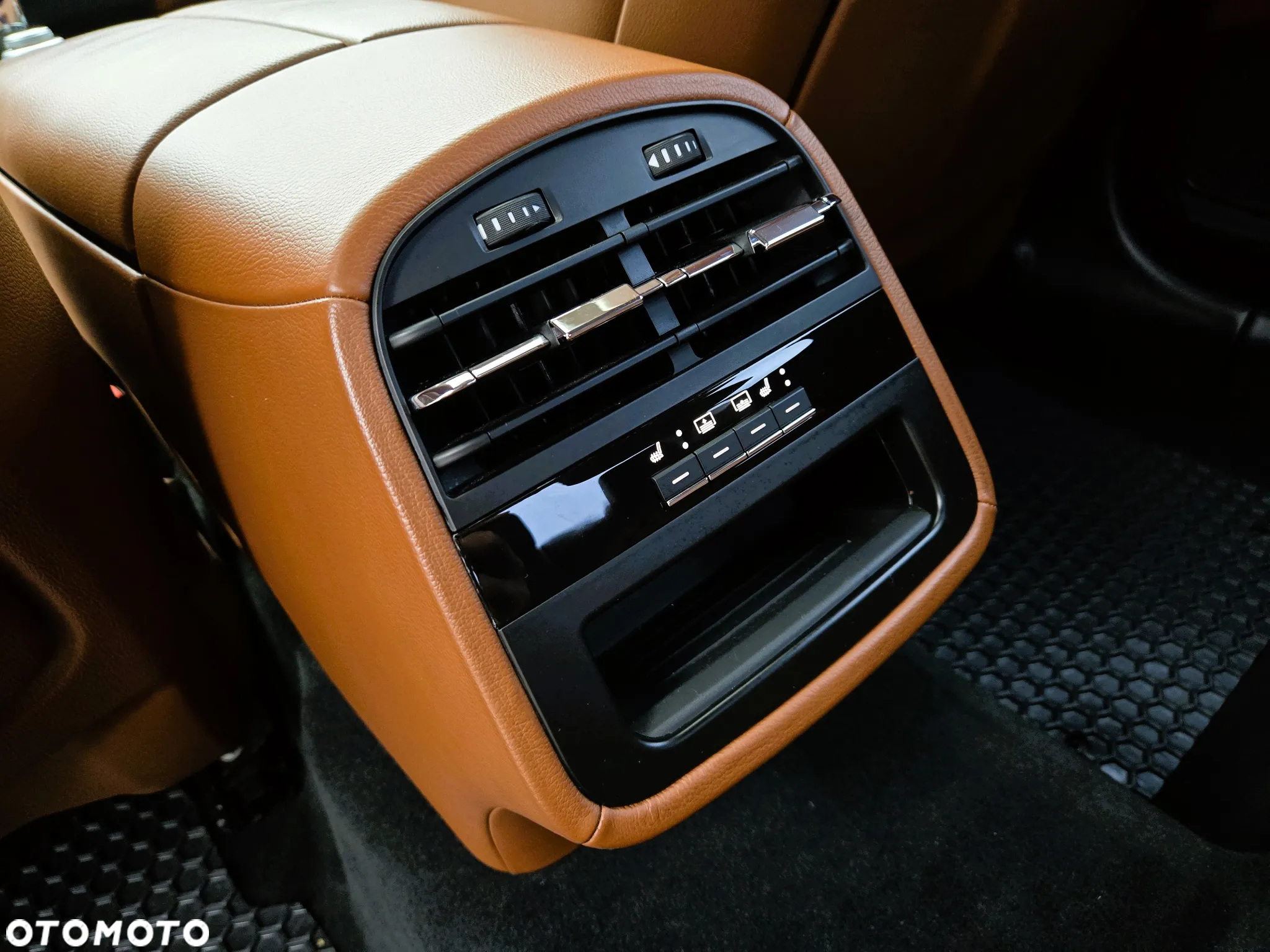 Maserati Quattroporte - 38