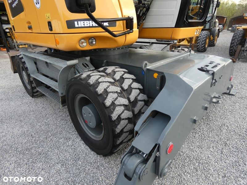 Liebherr 914 Compact / Super Stan / Speeder 30km/h / Łapy + pług / - 28