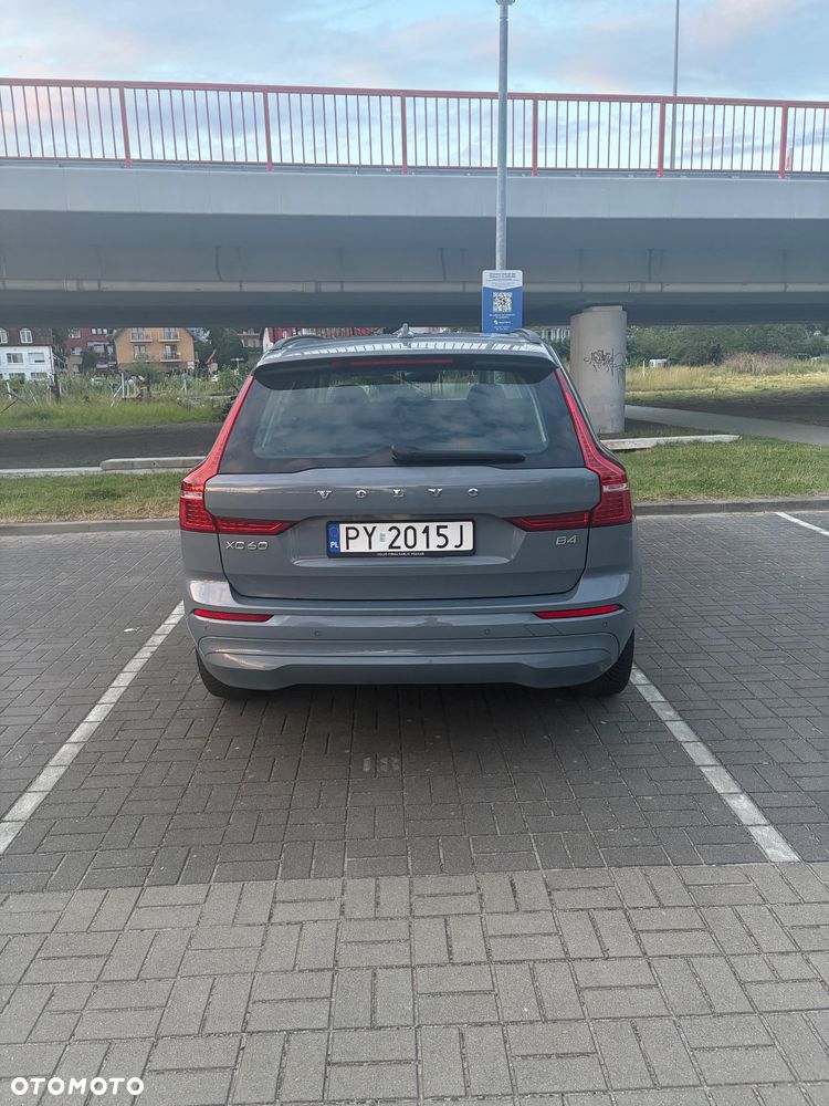 Volvo XC 60 B4 D Essential - 6