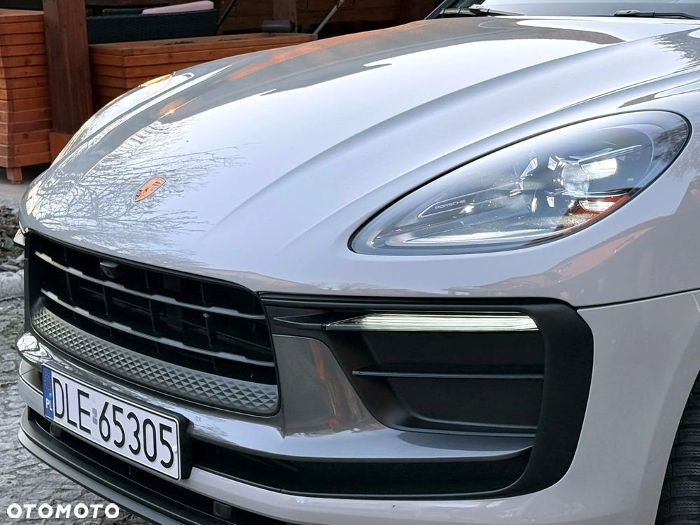 Porsche Macan T - 13