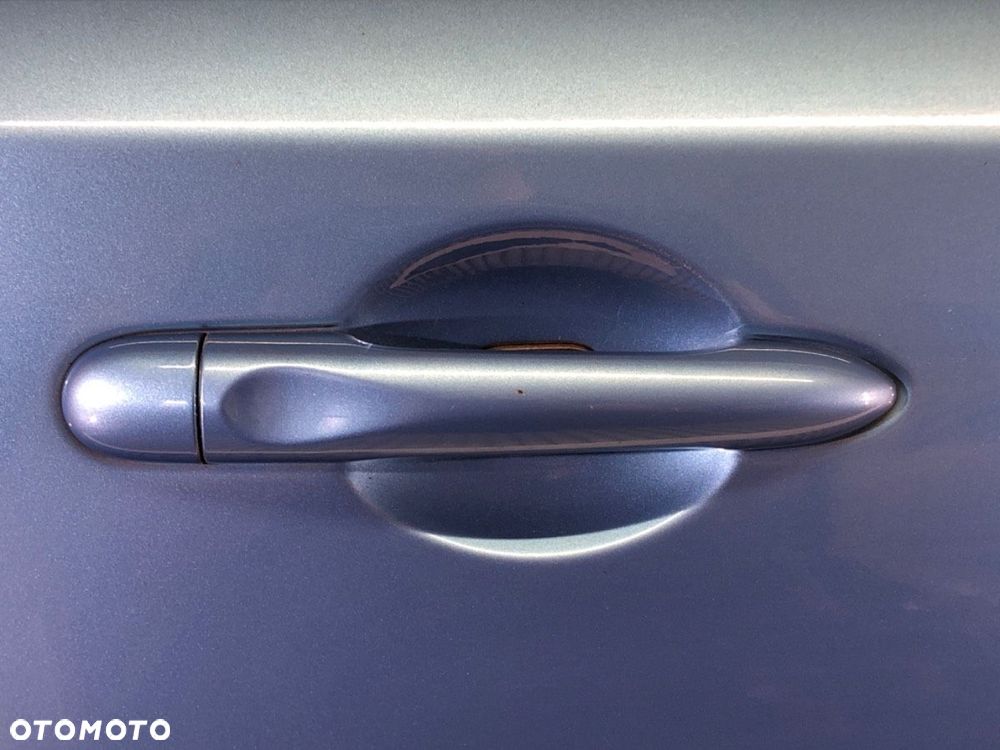 DRZWI PRAWY TYŁ - 326.00 PLN - RENAULT MEGANE III Grandtour (KZ0/1) 2008 - 2022 1.5 dCi (KZ09, - 5