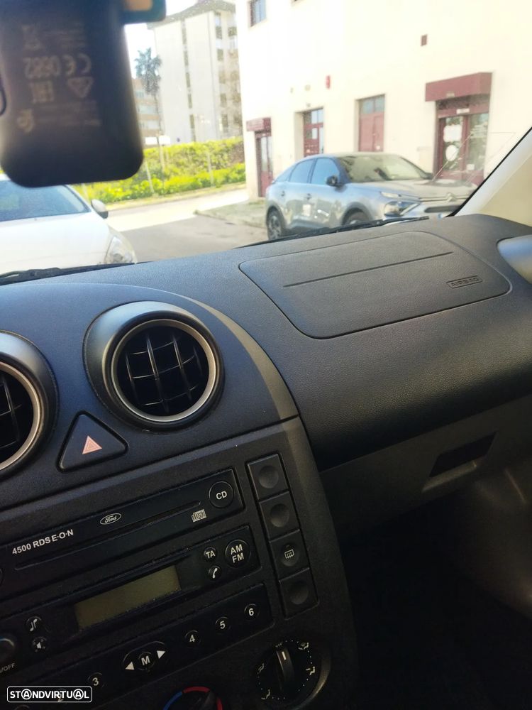 Ford Fiesta 1.25 Trend - 5