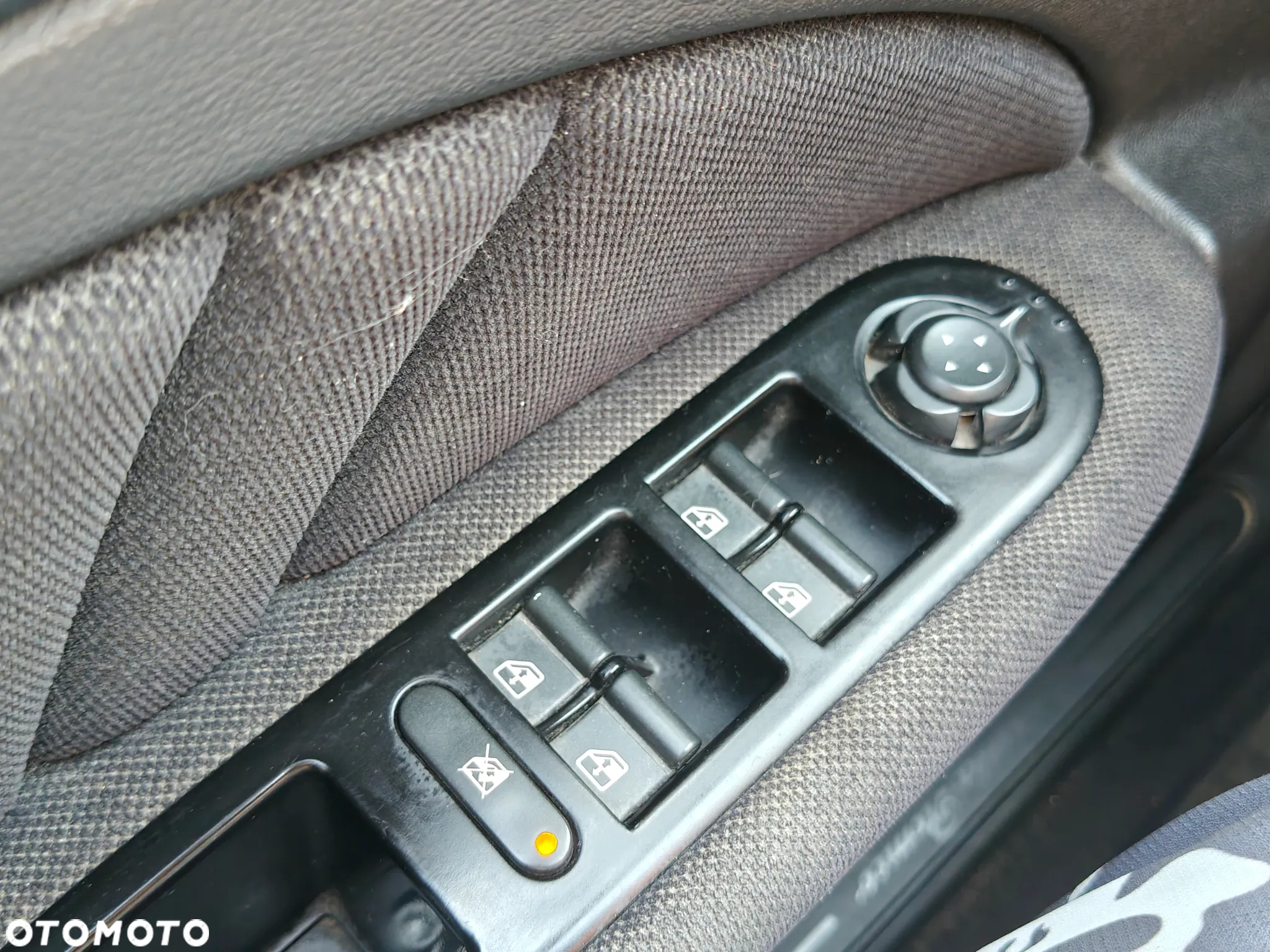 Alfa Romeo 159 2.0JTDM Distinctive - 21