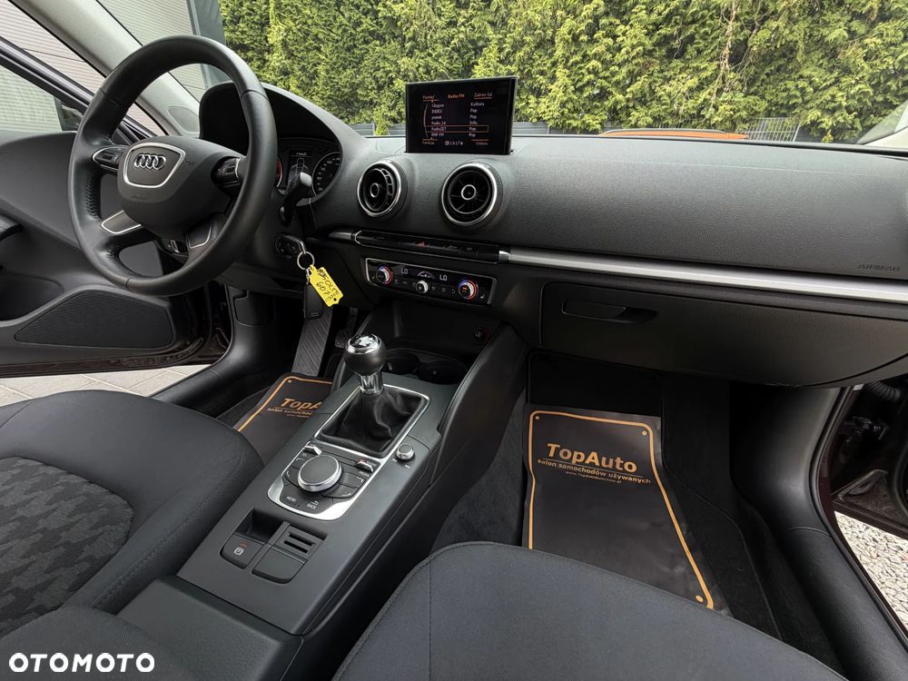Audi A3 3-drzwiowe 1.4 TFSI Ambiente - 17