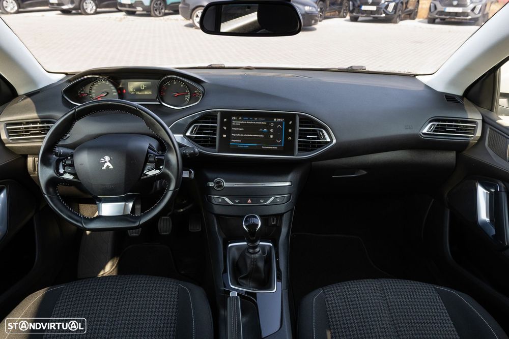 Peugeot 308 1.5 BlueHDi Business Line - 18