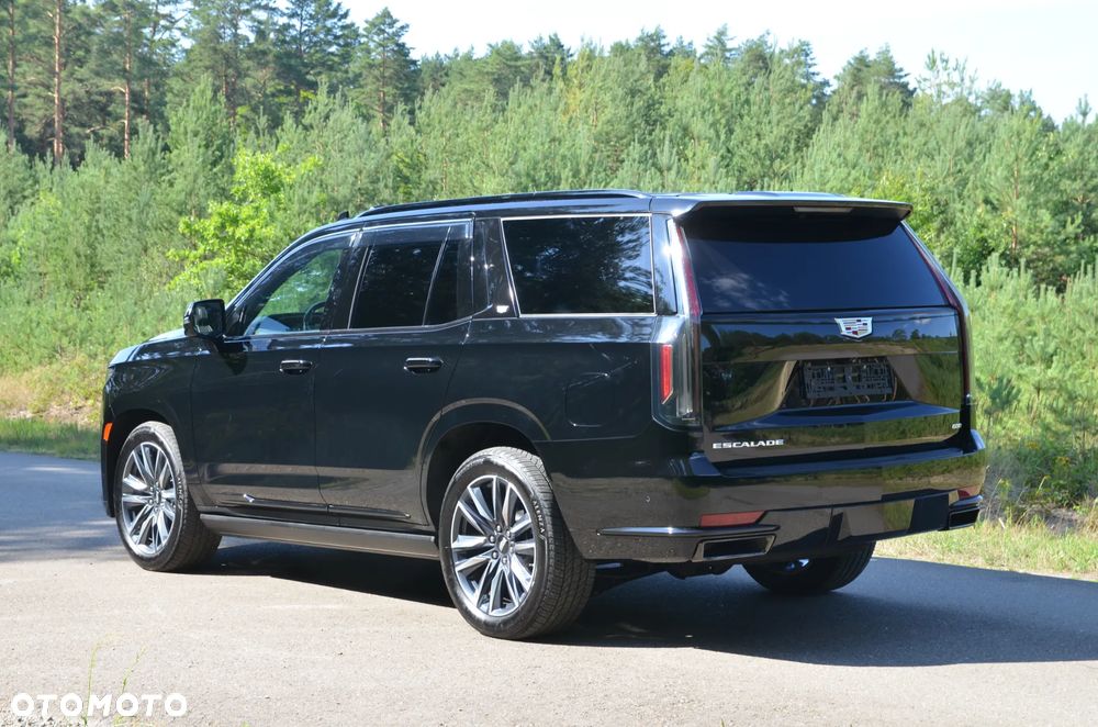 Cadillac Escalade - 18