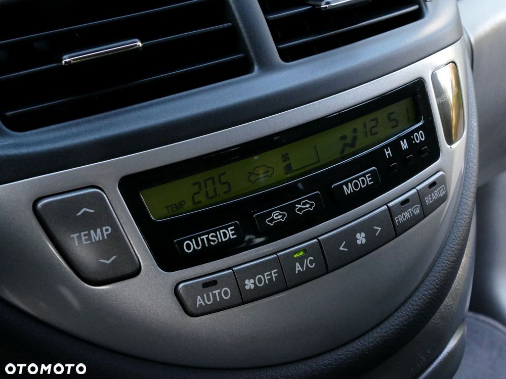 Toyota Previa 2.4 Automatik Luna - 27