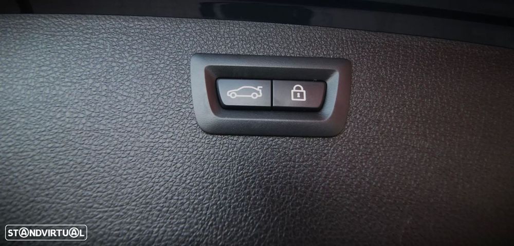 BMW 335 i xDrive L.Mod.Auto - 7