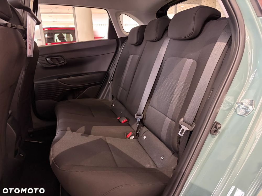 Hyundai i20 1.0 T-GDi Smart DCT - 12