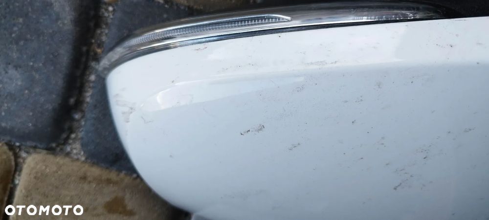 lusterko hyundai i10 kia 8pin - 3