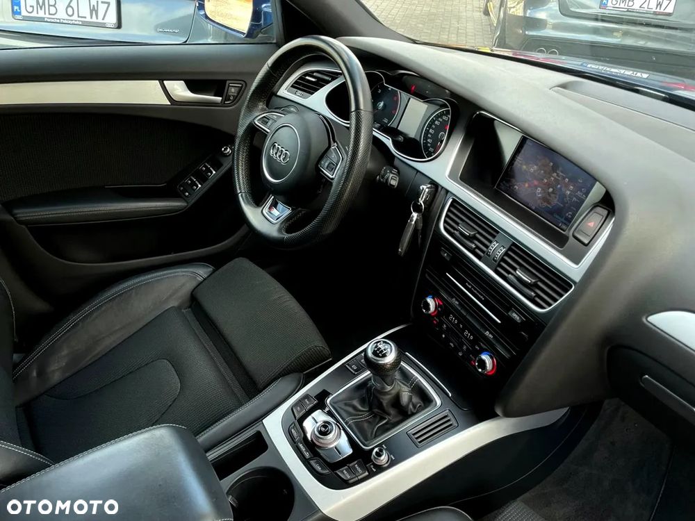 Audi A4 Avant 2.0 TDI DPF clean diesel S line Sportpaket - 31