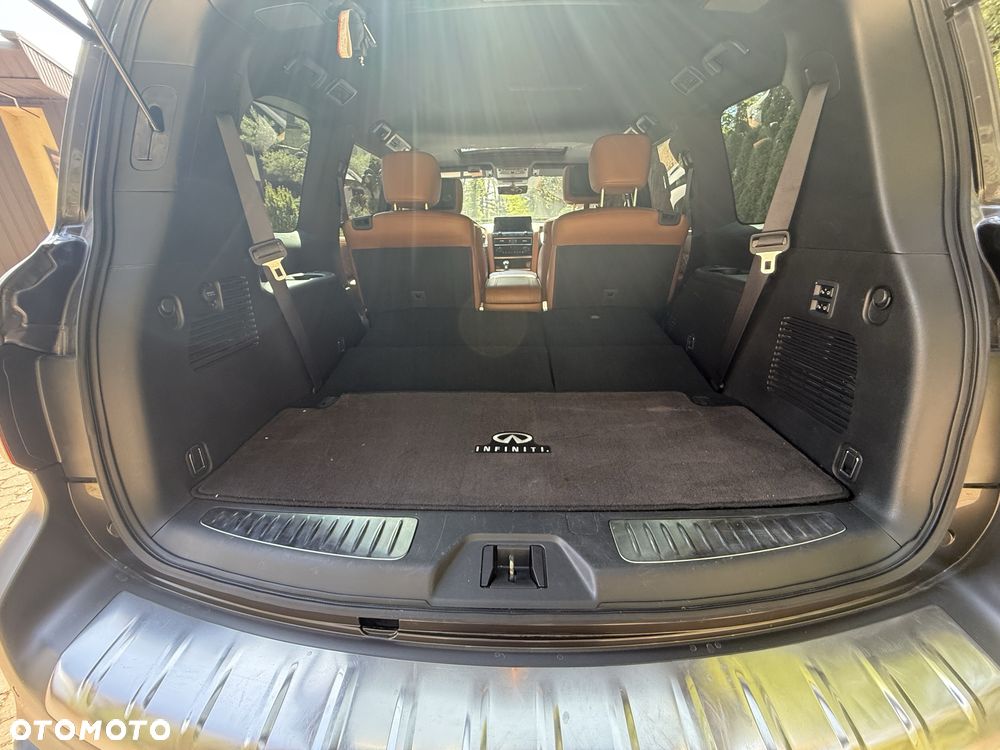 Infiniti QX80 - 5