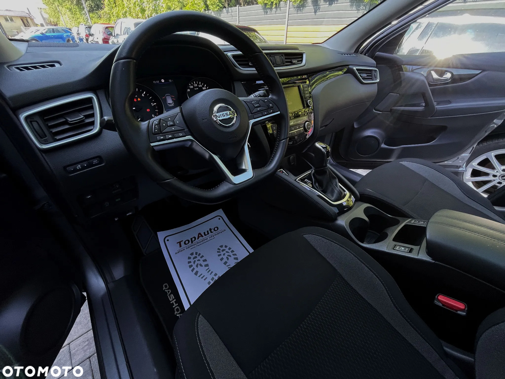 Nissan Qashqai 1.5 dCi DCT TEKNA - 18