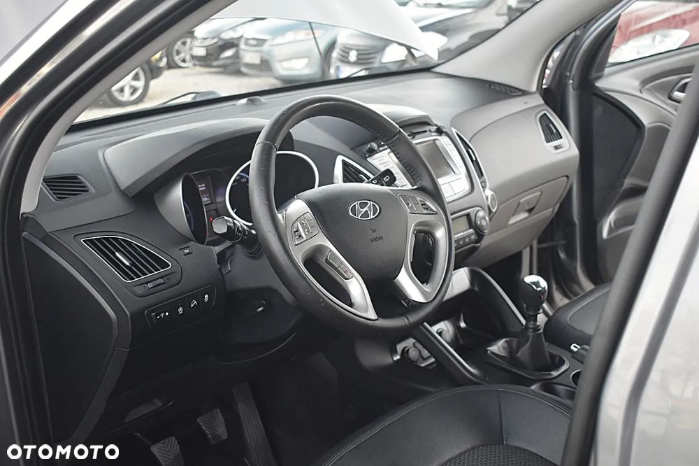 Hyundai ix35 1.6 2WD blue Style - 18
