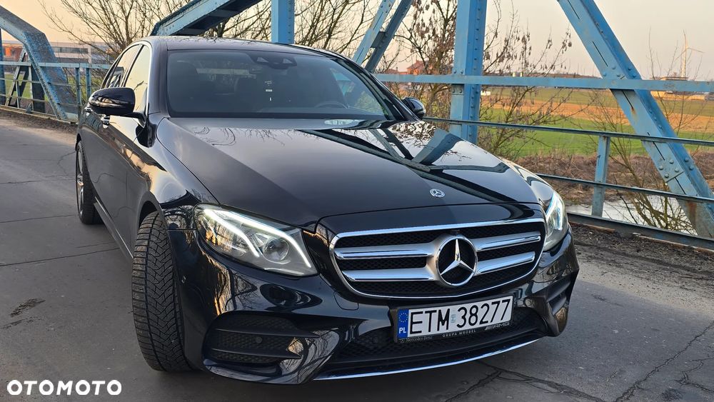 Mercedes-Benz Klasa E 220 d 4-Matic 9G-TRONIC - 7