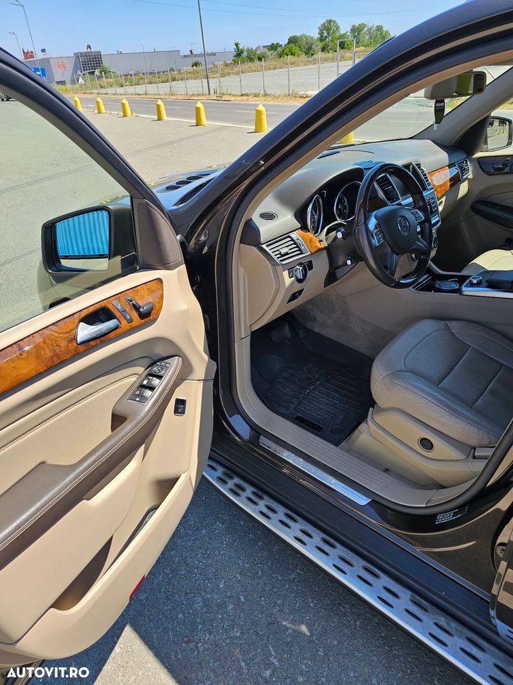 Mercedes-Benz ML 350 BlueTEC 4MATIC Aut - 13