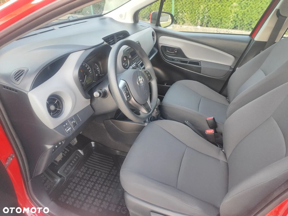 Toyota Yaris 1.0 Comfort - 4