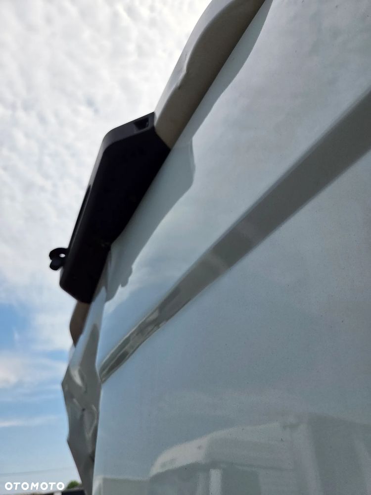 Iveco Daily 35s16 HiMatic - 12