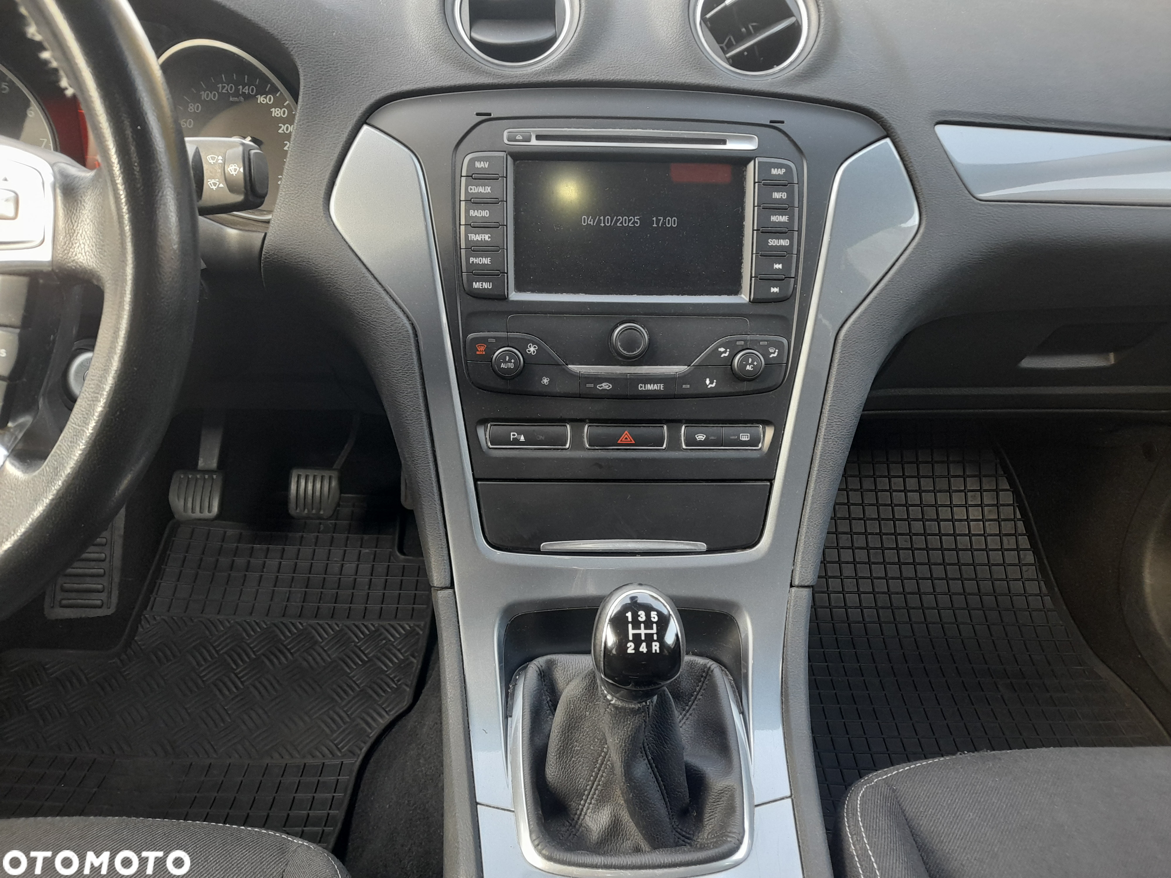 Ford Mondeo 2.0 Titanium - 27