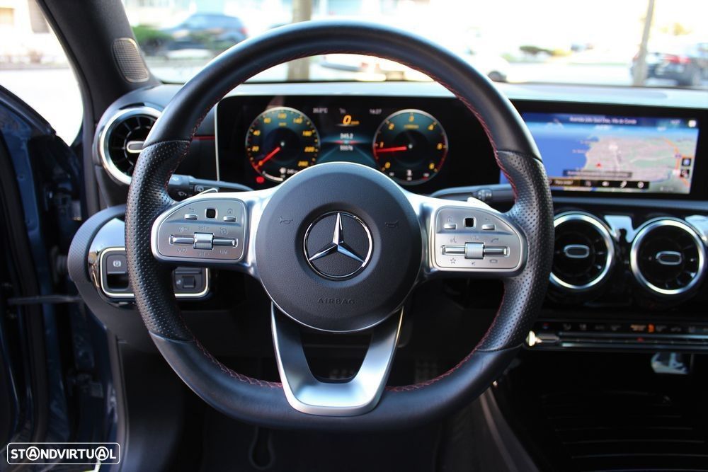 Mercedes-Benz A 200 d 8G-DCT AMG Line - 25