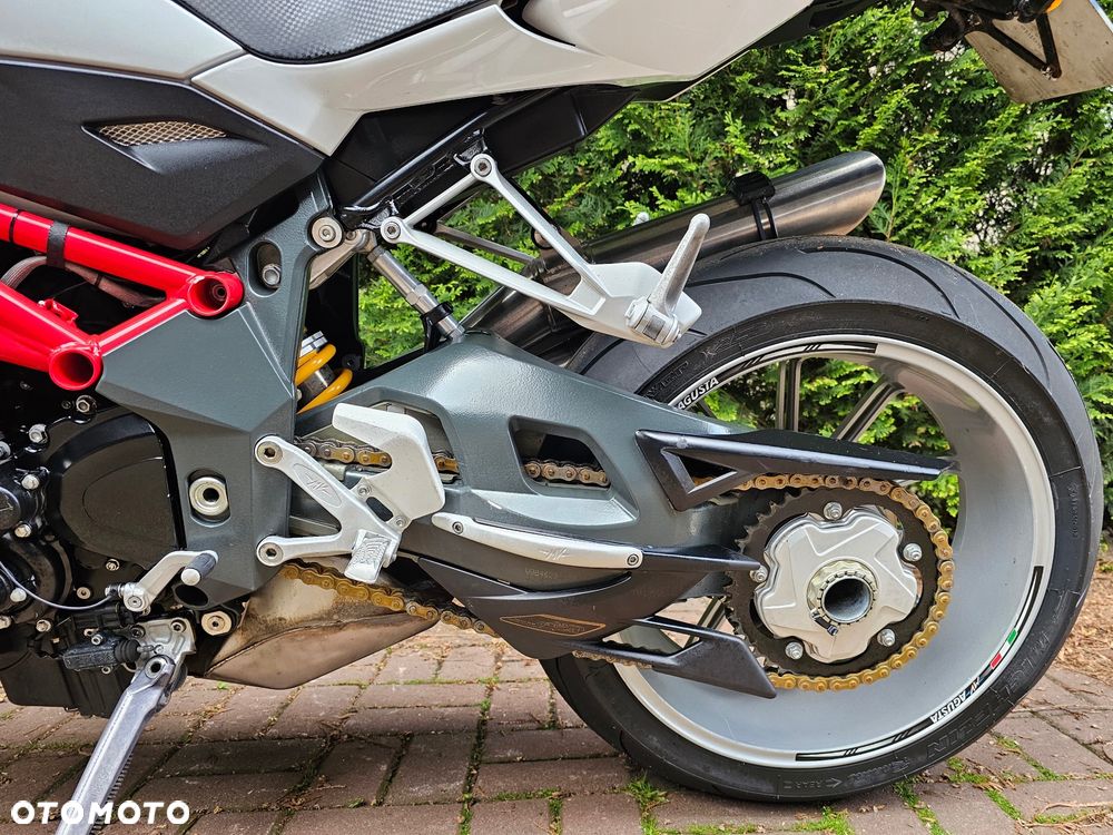 MV AGUSTA Brutale - 17