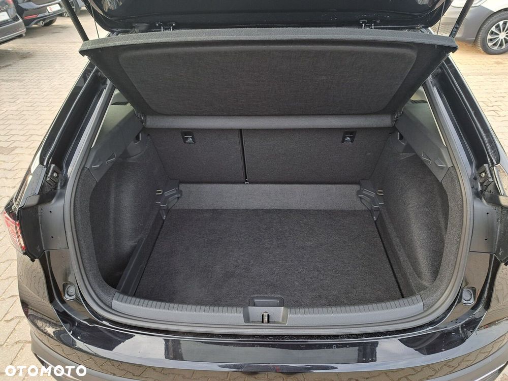 Volkswagen Taigo - 26