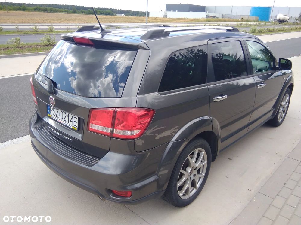 Fiat Freemont 2.0 Multijet 16V DPF Automatik Allrad Lounge - 9