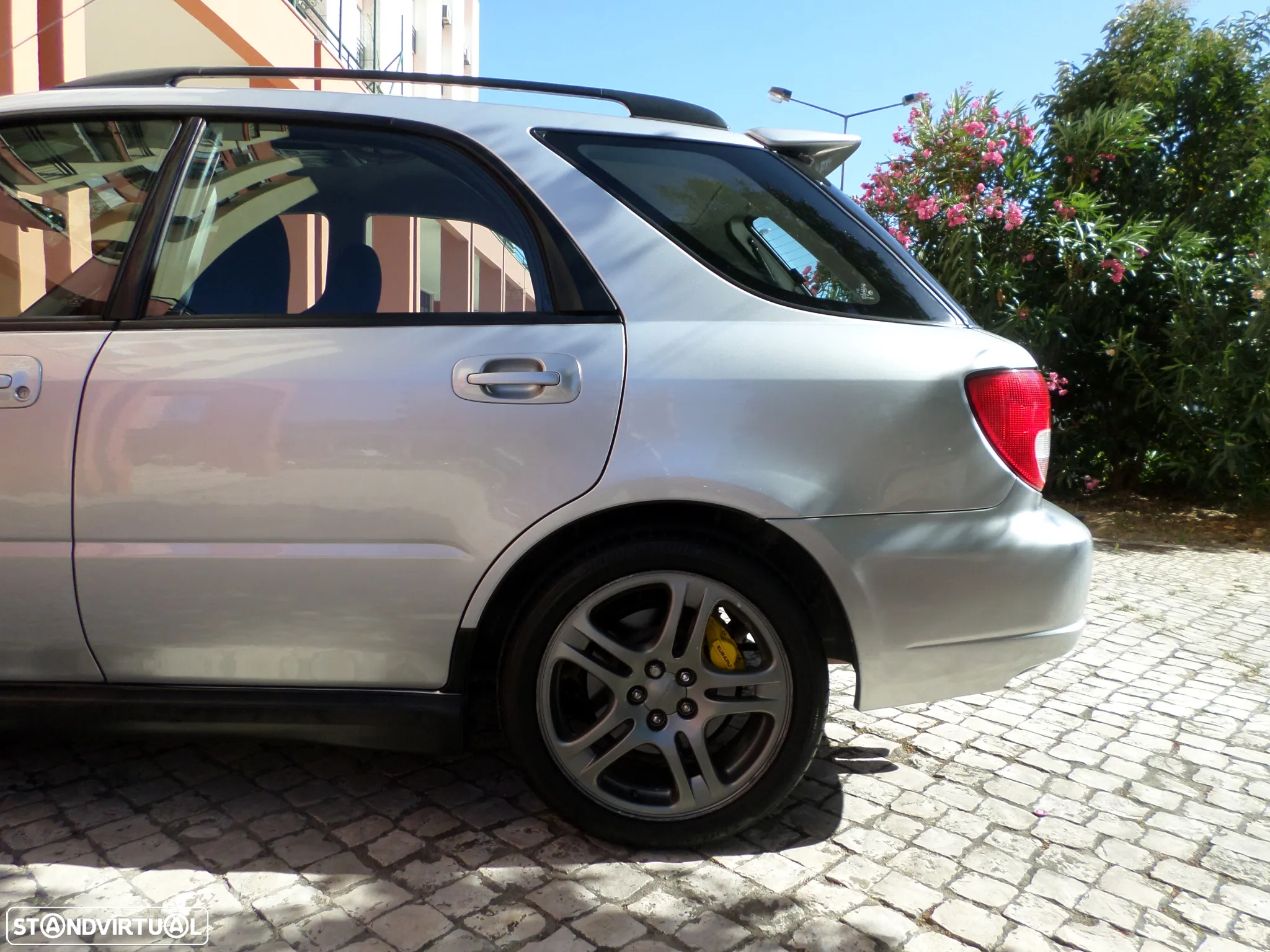 Subaru Impreza Sports Wagon 2.0 WRX - 13