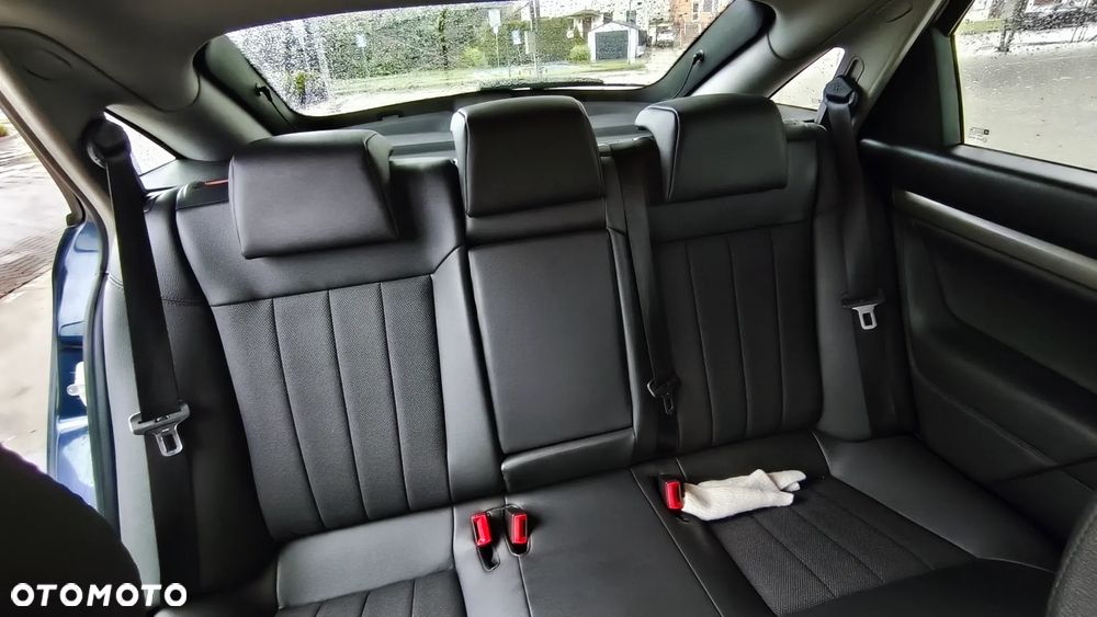 Opel Vectra 1.9 CDTI DPF Cosmo - 10