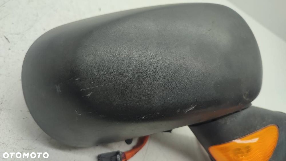 LUSTERKO PRAWE RENAULT MODUS 2005 8 PIN EUROPA - 4