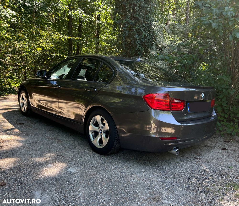 BMW Seria 3 - 1